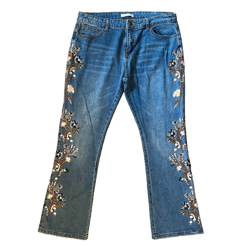 Malonacia Floral Embroidered Stretch Jeans Women L US 8 Blue Boot Leg‎